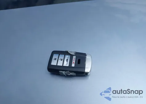 2016 Acura Ilx 2.4L/Acurawatch Plus Package z USA, uszkodzony, nr VIN 19UDE2F39GA024304